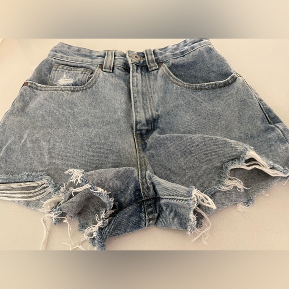 Women's Distressed Cotton: On High Rise Denim Shorts - Picture 2 of 9